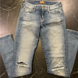 Mother Jeans - The Looker in “Heartbreaker” Size 25
